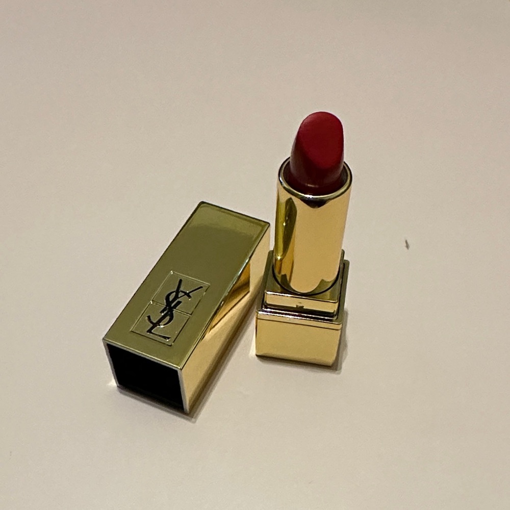Yves Saint Laurent Rouge Lipstick